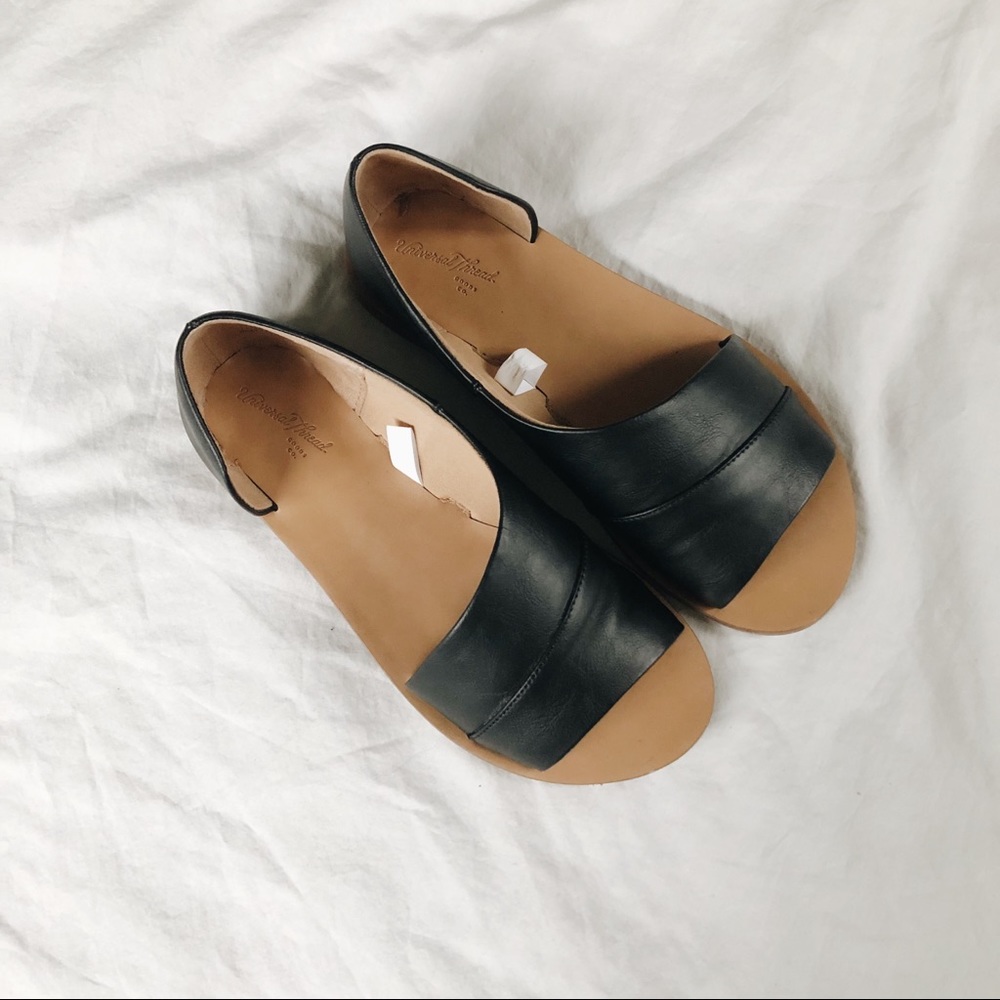 Lissa Black Open Toe Flats